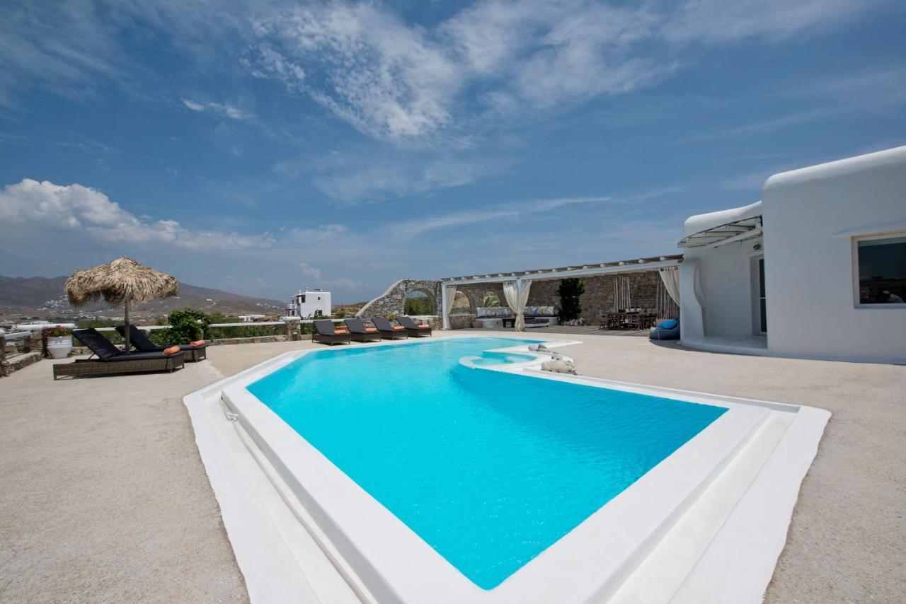 Tatiana Villa & Apartments Klouvas Extérieur photo